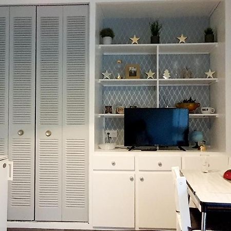 Studio En Face De La Foret De Fontainebleau Avon Esterno foto